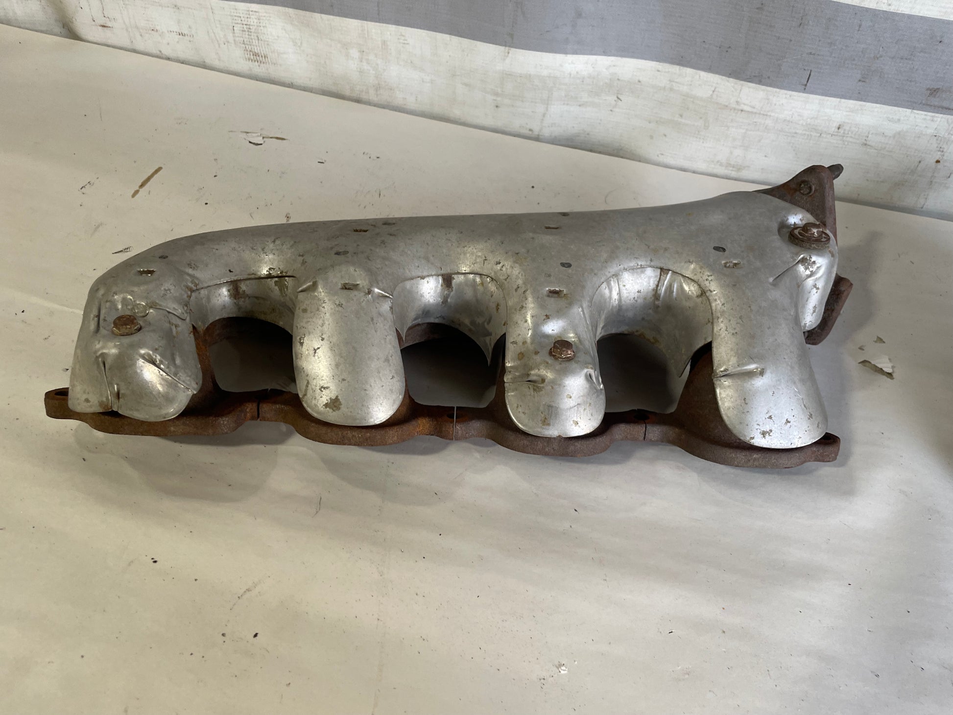 2018 Chevy Suburban LT RH & LH Exhaust Manifold Set OEM - Day's Parts Yard