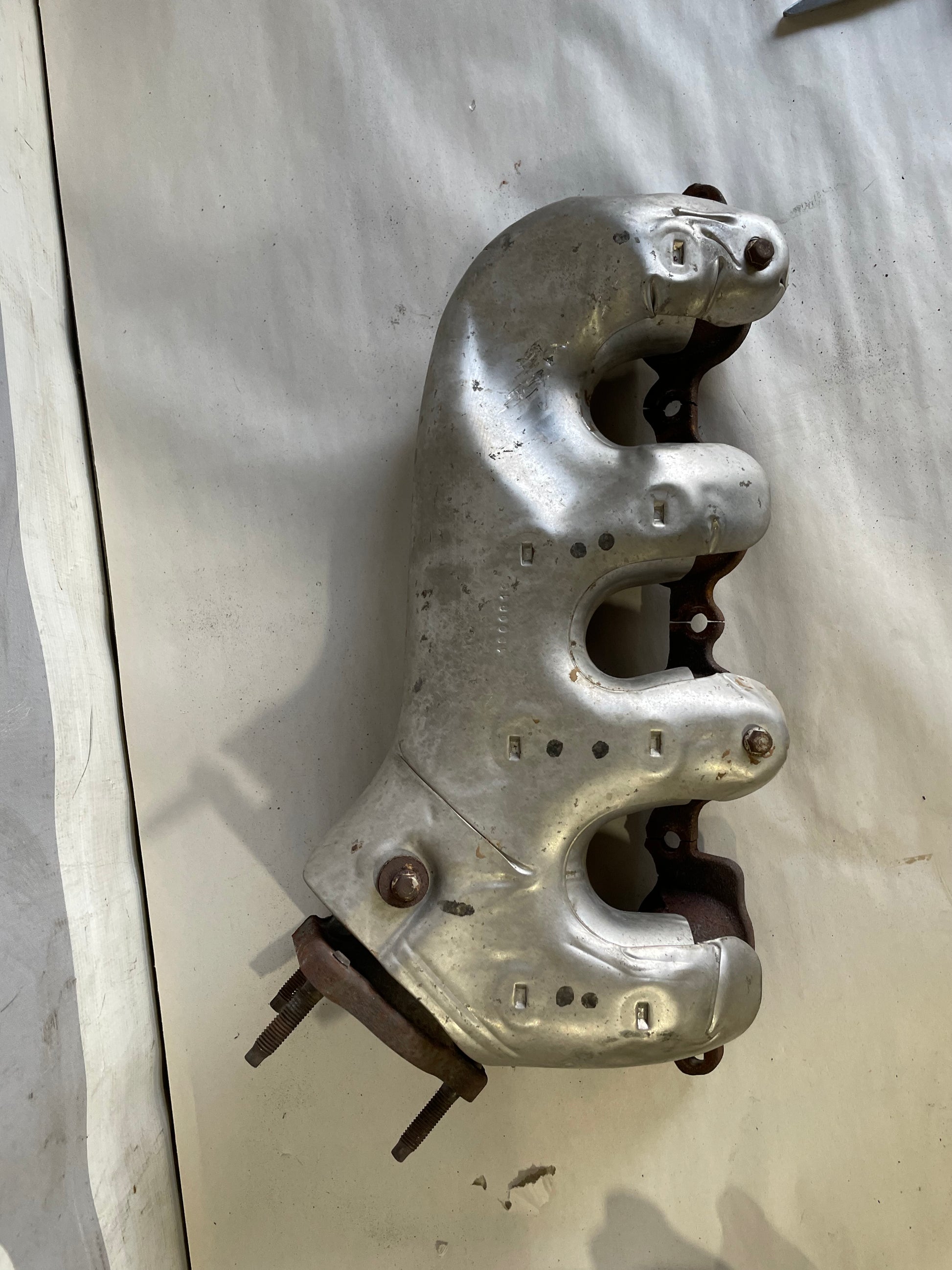 2018 Chevy Suburban LT RH & LH Exhaust Manifold Set OEM - Day's Parts Yard