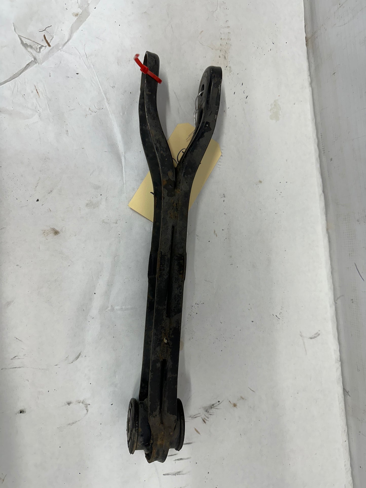 2010 Chevy Camaro SS RH Passenger Rear Suspension Trailing Arm OEM - Day's Parts Yard