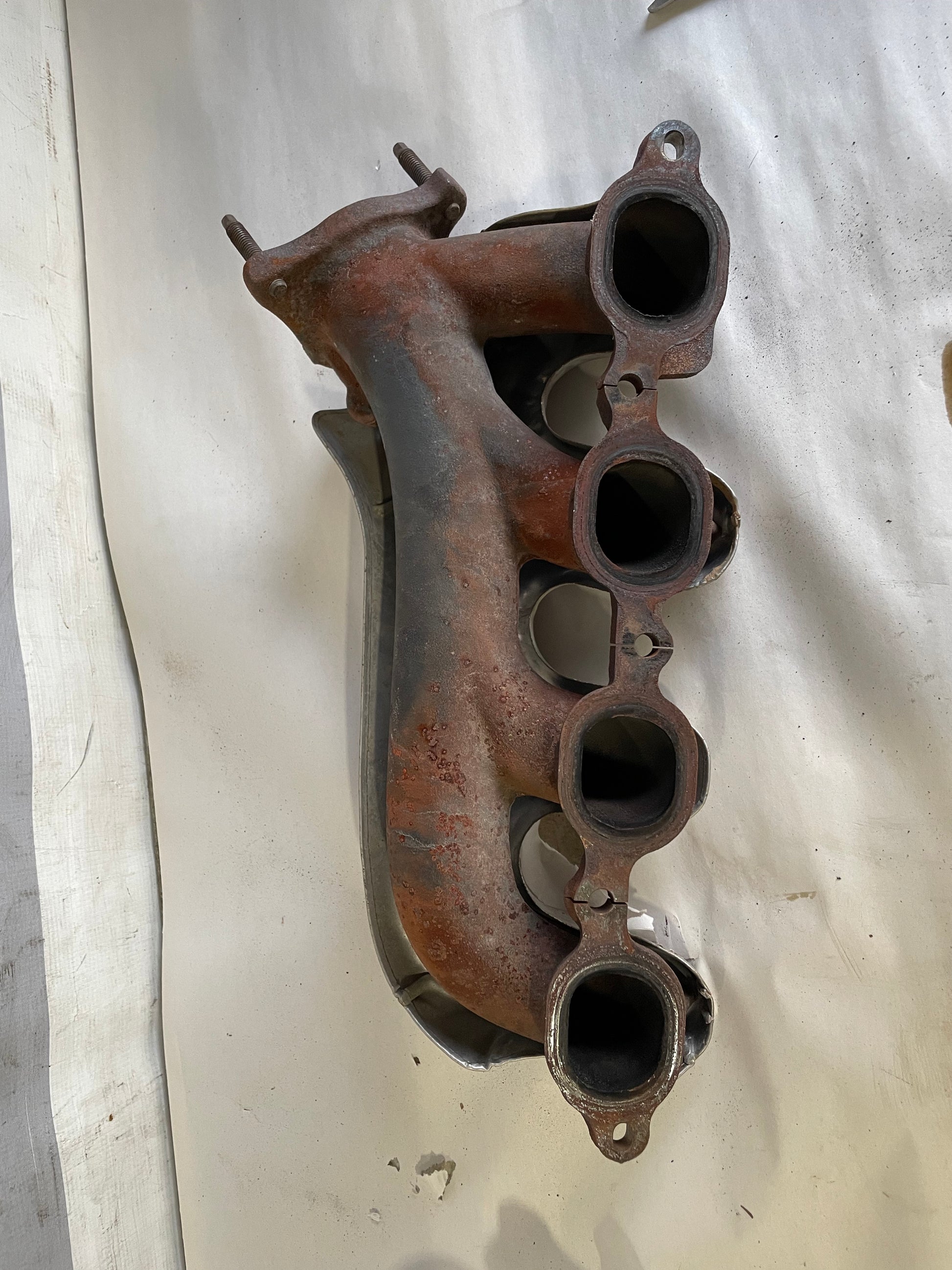 2018 Chevy Suburban LT RH & LH Exhaust Manifold Set OEM - Day's Parts Yard