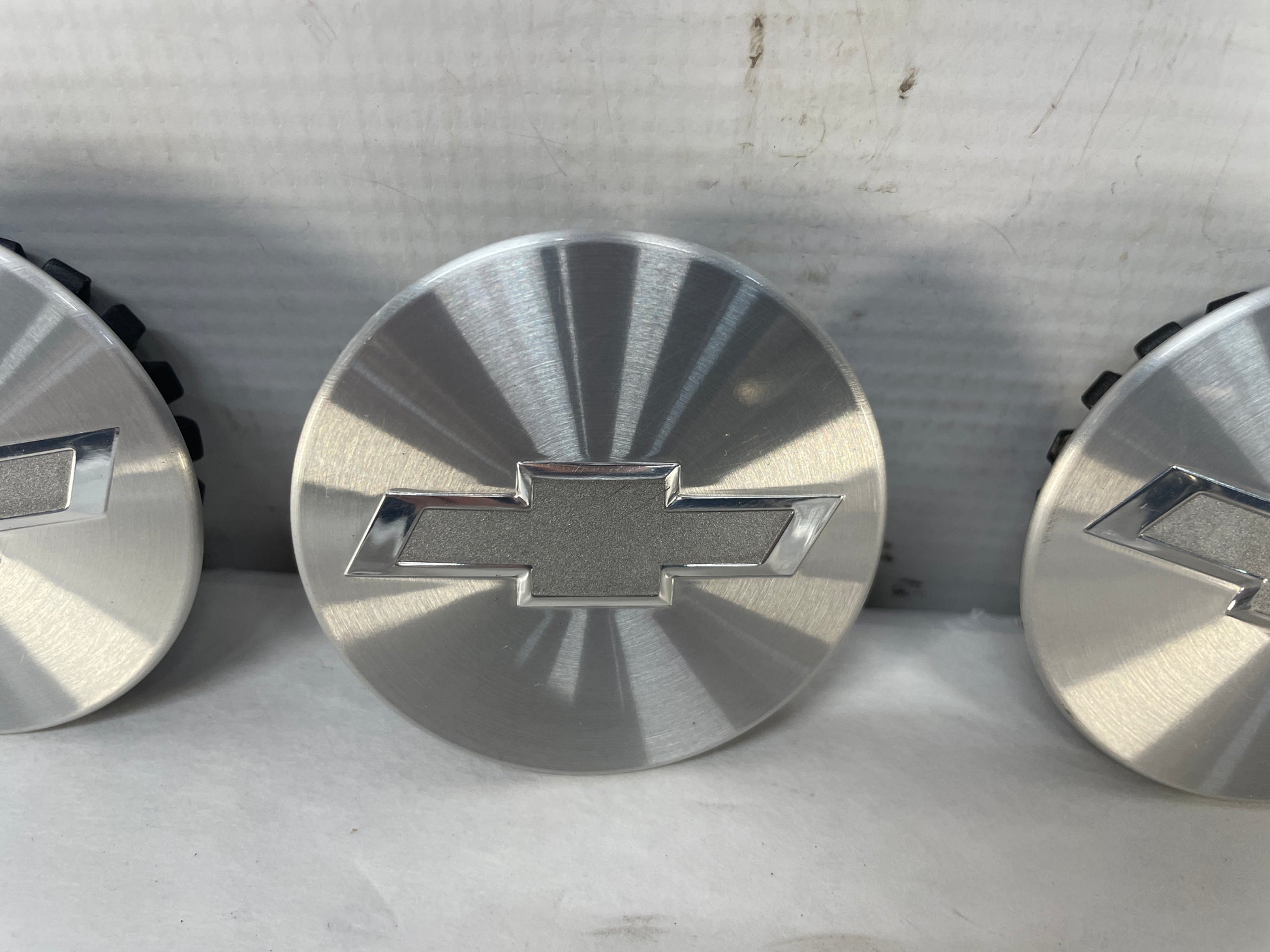 2013 Chevy Camaro ZL1 Wheel Center Caps OEM - Day's Parts Yard