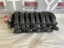 2018 Chevy Suburban LT Intake Manifold w/ Throttle Body OEM - Day's Parts Yard