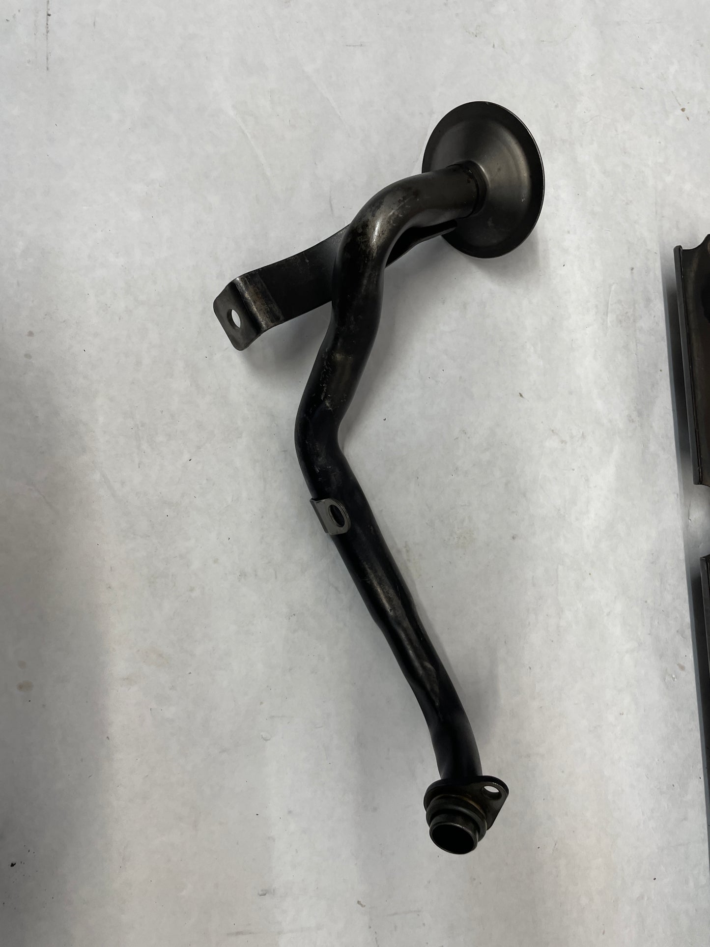 2015 Chevy Camaro SS Oil Pan Widget Tray & Pick Up Tube OEM