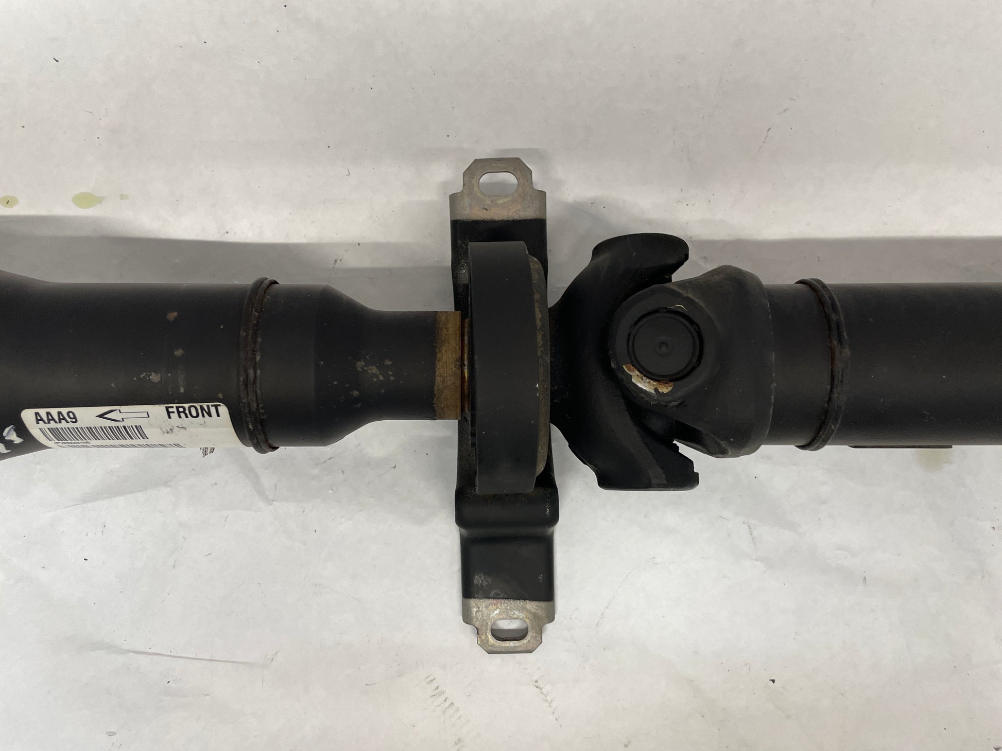 2012 Chevy Camaro SS Manual Transmission Driveshaft Drive Propeller Shaft Line OEM - Day's Parts Yard