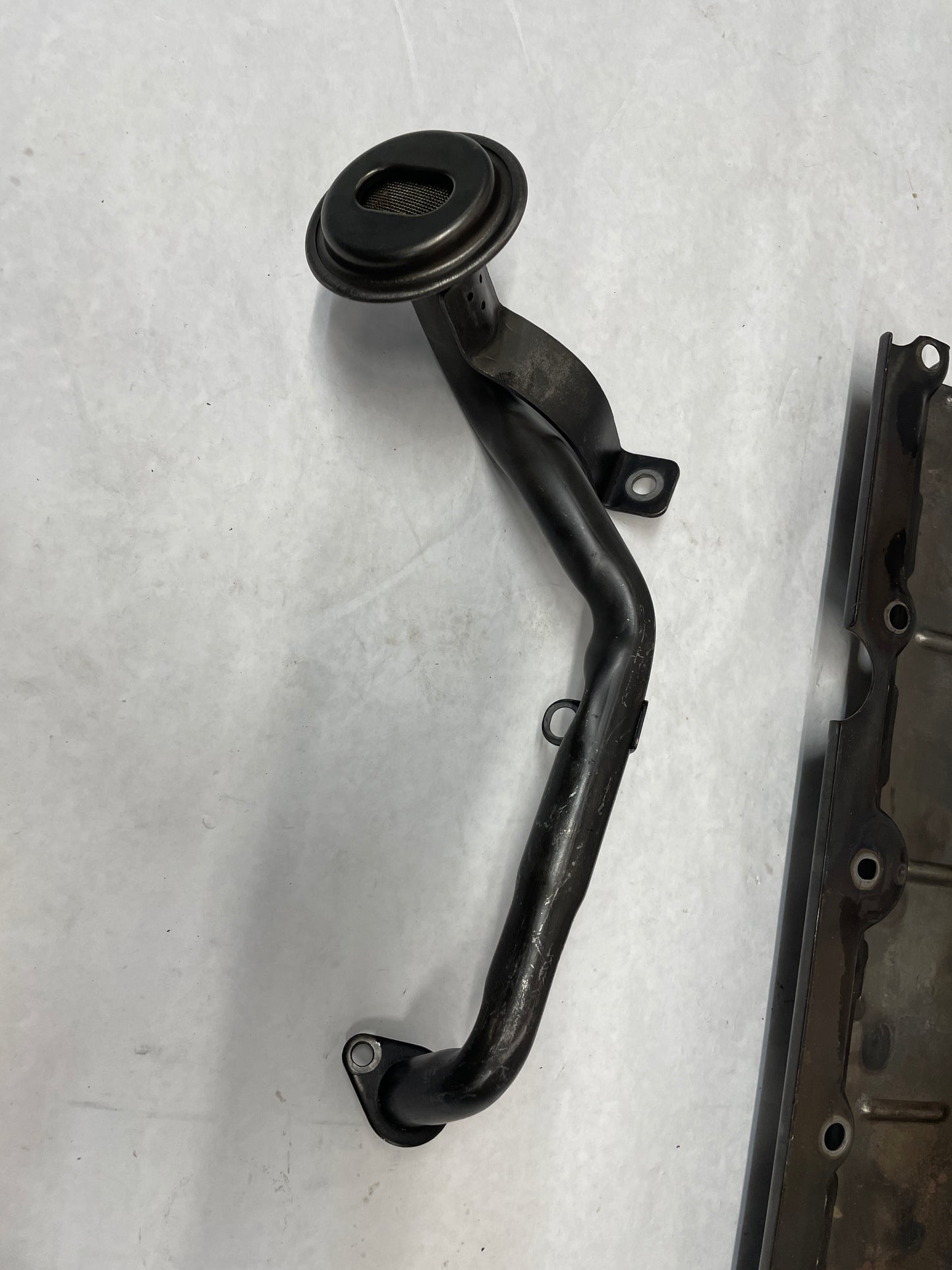 2015 Chevy Camaro SS Oil Pan Widget Tray & Pick Up Tube OEM