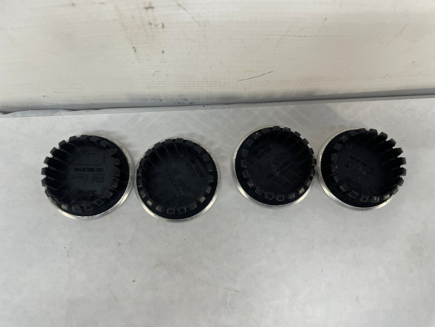 2013 Chevy Camaro ZL1 Wheel Center Caps OEM - Day's Parts Yard