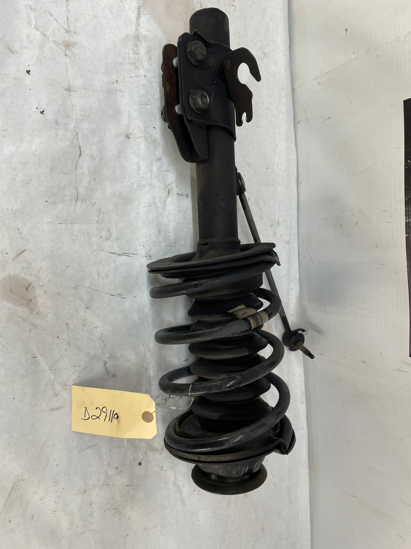 2013 Chevy Caprice PPV RH Passenger Front Suspension Strut Assembly OEM