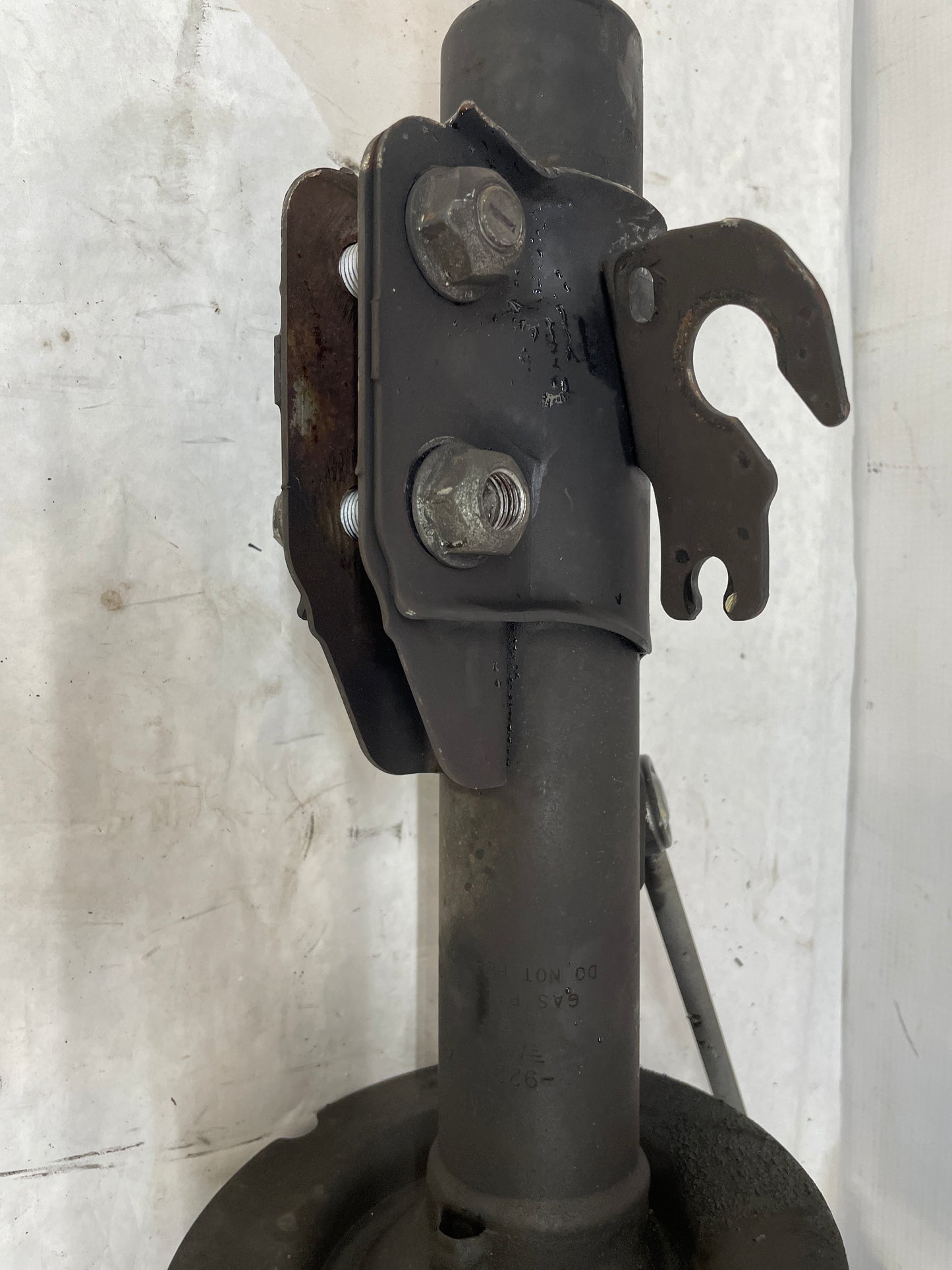 2013 Chevy Caprice PPV RH Passenger Front Suspension Strut Assembly OEM