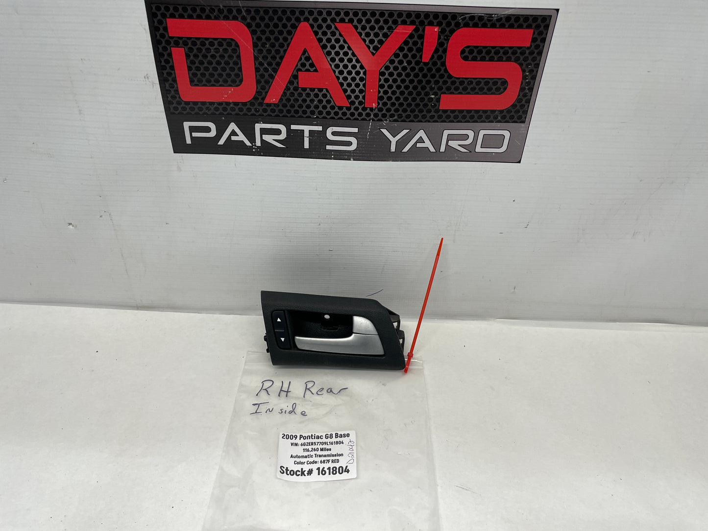 2009 Pontiac G8 RH Passenger Rear Interior Door Handle OEM - Day's Parts Yard