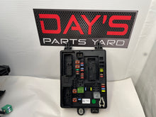 2014 Chevrolet SS Sedan Rear Fuse Box Relay OEM - Day's Parts Yard
