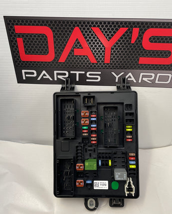 2014 Chevrolet SS Sedan Rear Fuse Box Relay OEM