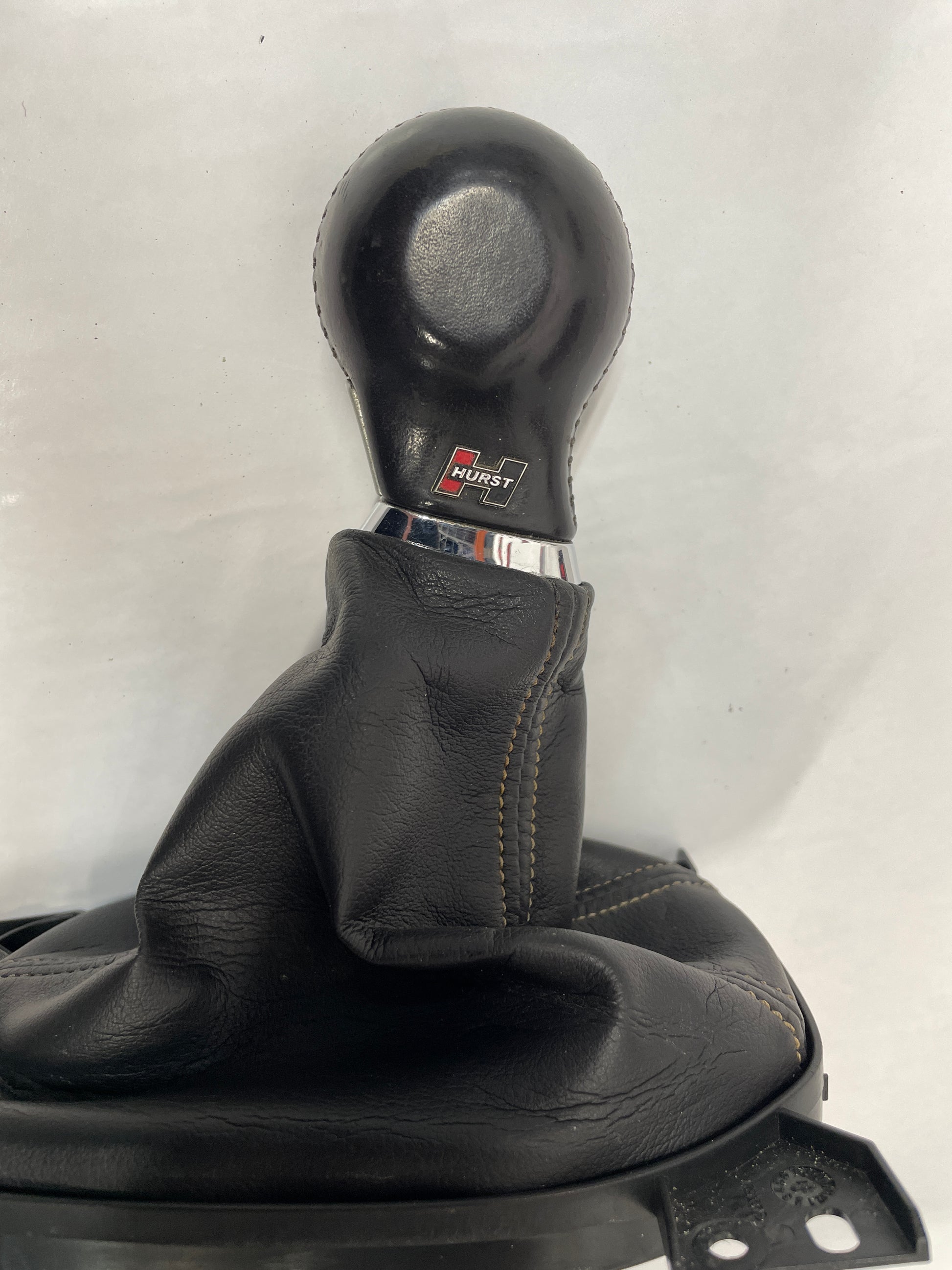 2012 Chevy Camaro Ss Hurst Shifter Knob w/ Black Leather Boot Yellow Stitching OEM - Day's Parts Yard