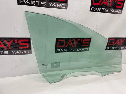 2014 Chevrolet SS Sedan RH Passenger Front Door Window Glass OEM - Day's Parts Yard