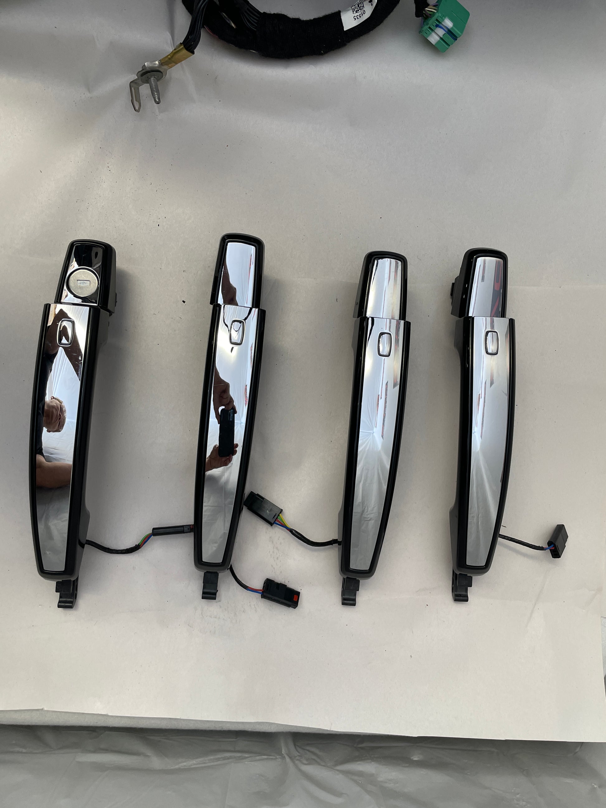 2014 Chevy SS Sedan Exterior Door Handles Set OEM - Day's Parts Yard
