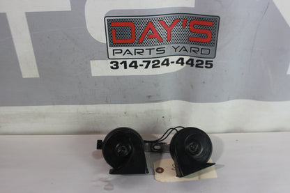 2019 Chevy Tahoe K1500 Premier High and Low Tone Horns OEM