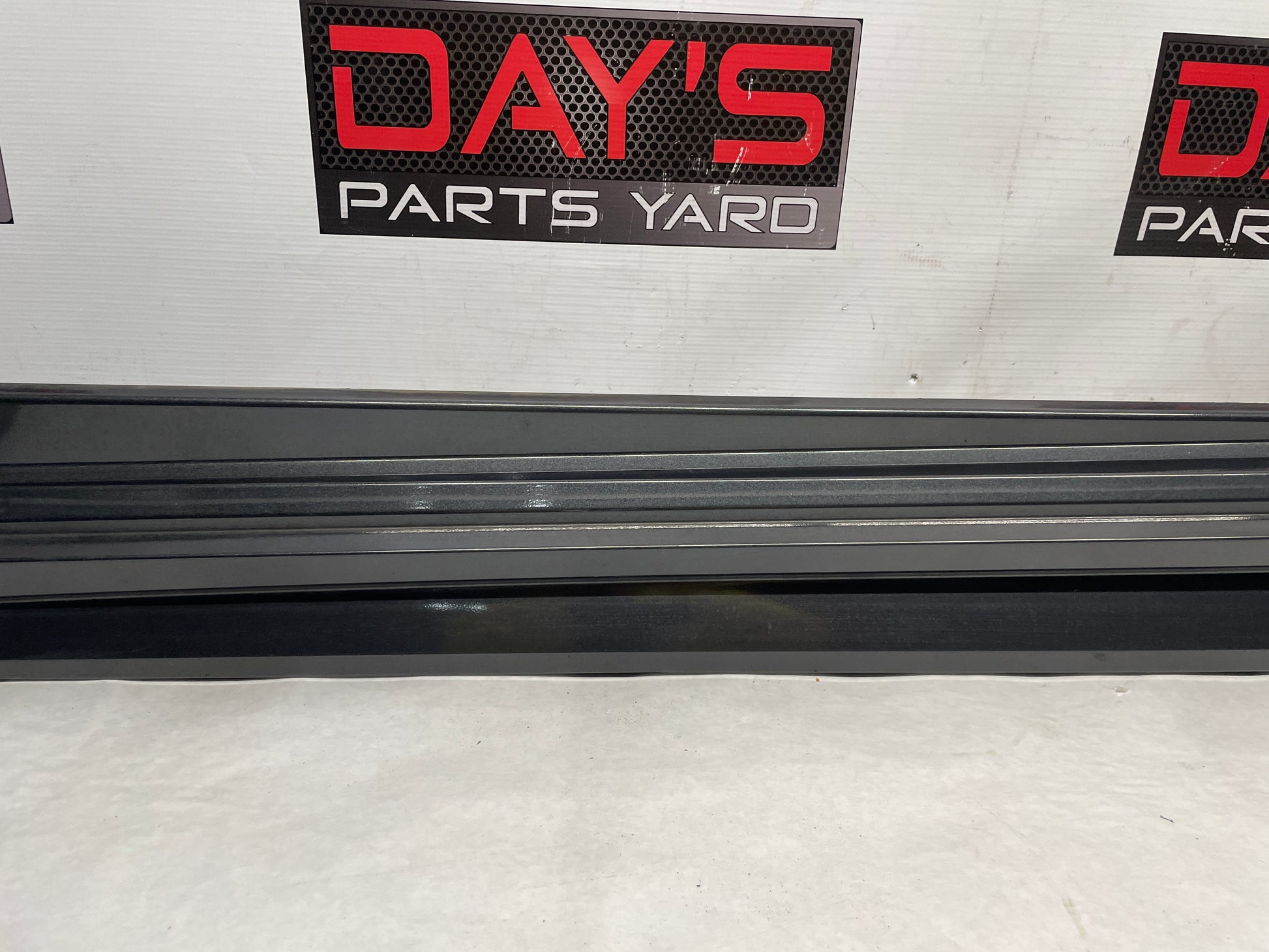2014 Cadillac CTS-V Coupe LH Driver Rocker Molding Side Skirt OEM - Day's Parts Yard