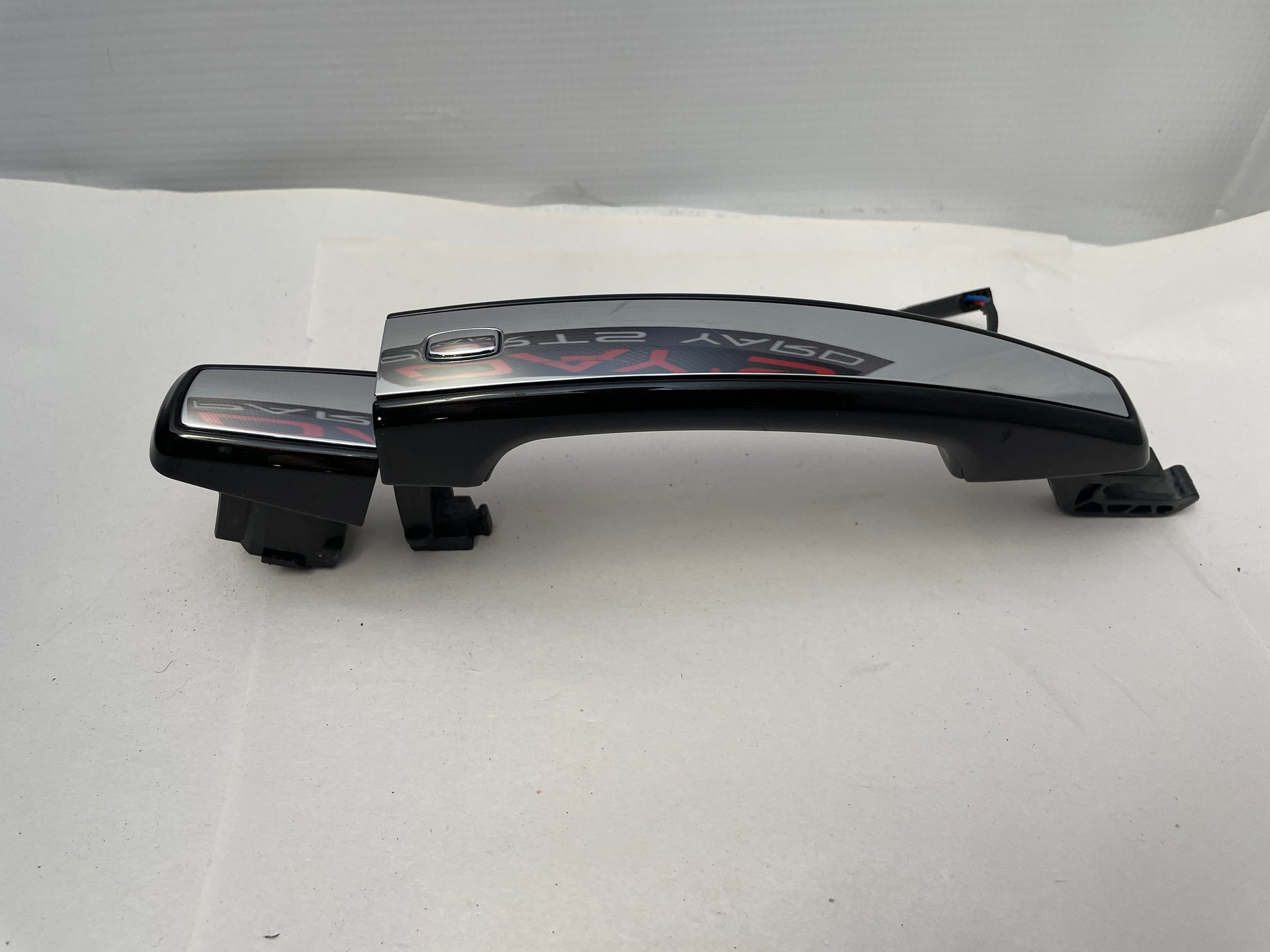 2014 Chevy SS Sedan Exterior Door Handles Set OEM - Day's Parts Yard