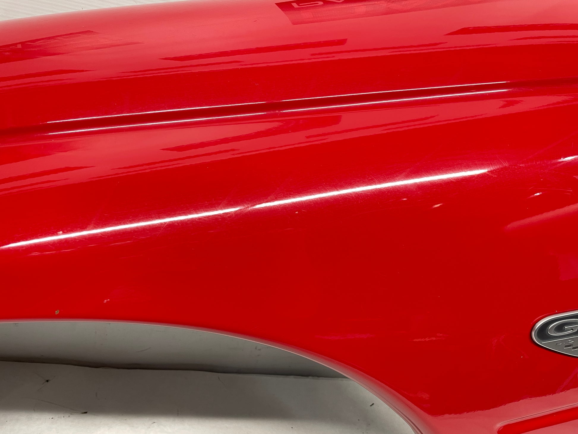 2006 Pontiac GTO RH Passenger Front Fender Red OEM - Day's Parts Yard