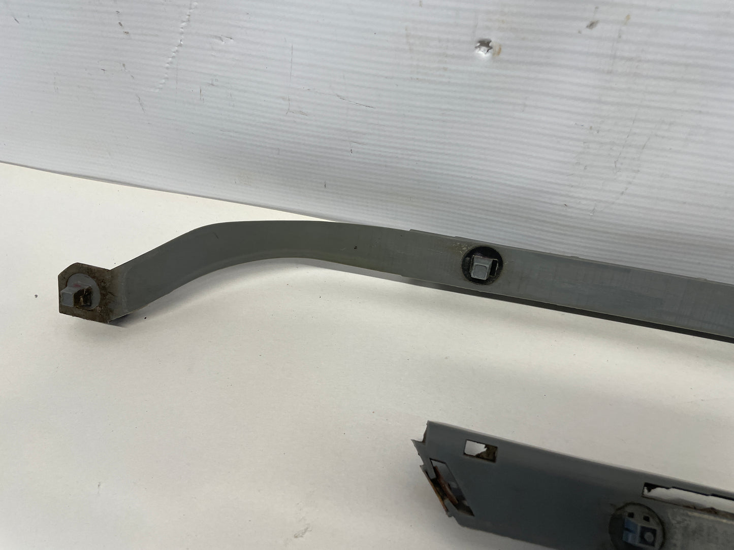 2004 Pontiac GTO Rear Bumper Bracket Guide Set OEM - Day's Parts Yard