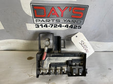 2018 Chevy Suburban LT Battery Disconnect Fuse Block OEM - Day's Parts Yard