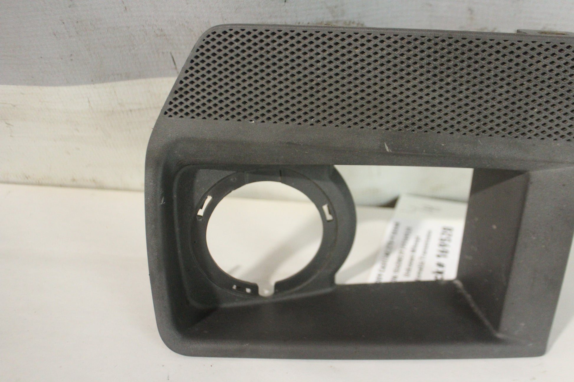 2009 Cadillac CTS-V Sedan LH Driver Fog Light Lamp Bezel OEM - Day's Parts Yard