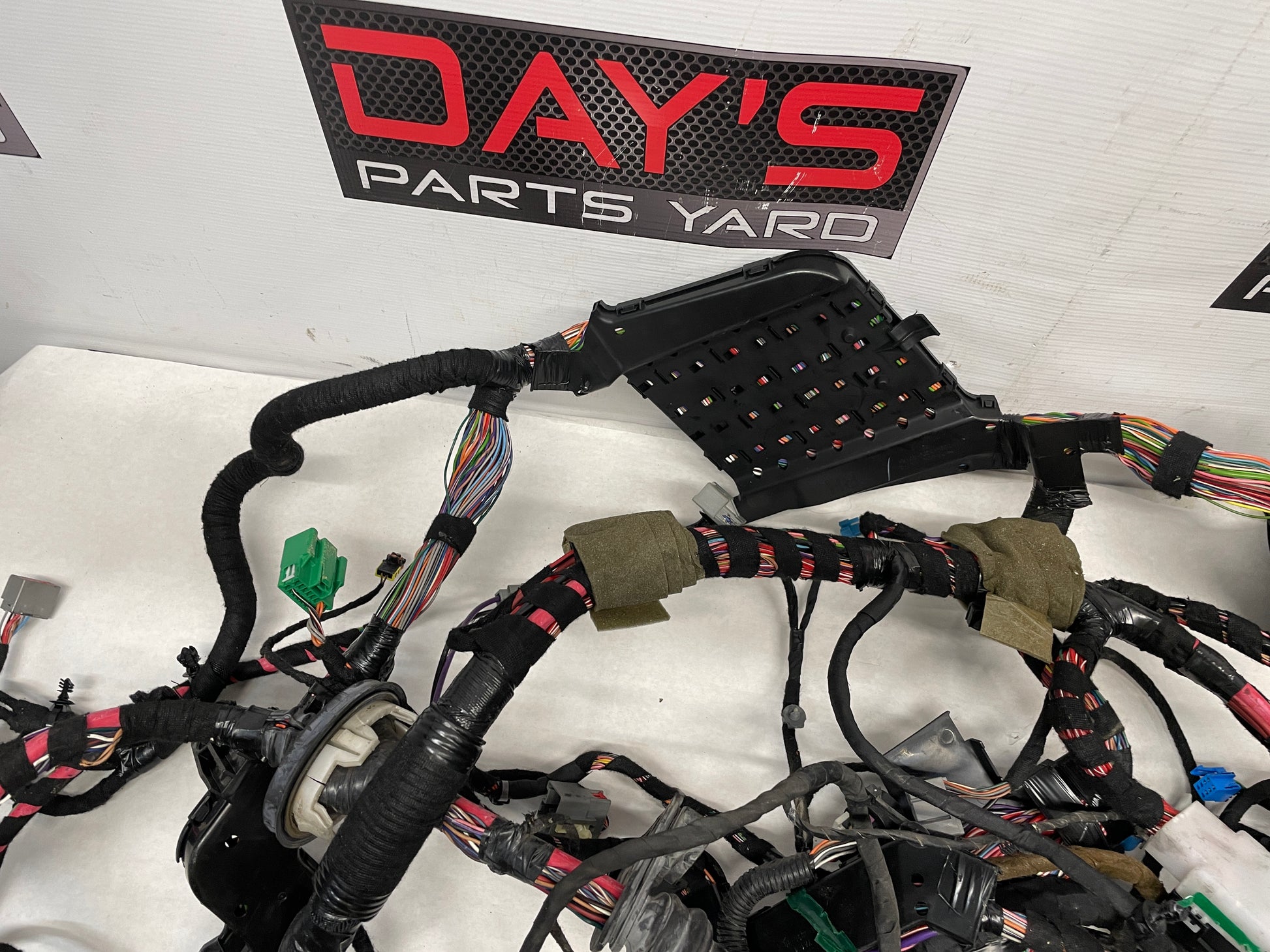 2014 Cadillac CTS-V Coupe Body Wire Wiring Harness OEM - Day's Parts Yard