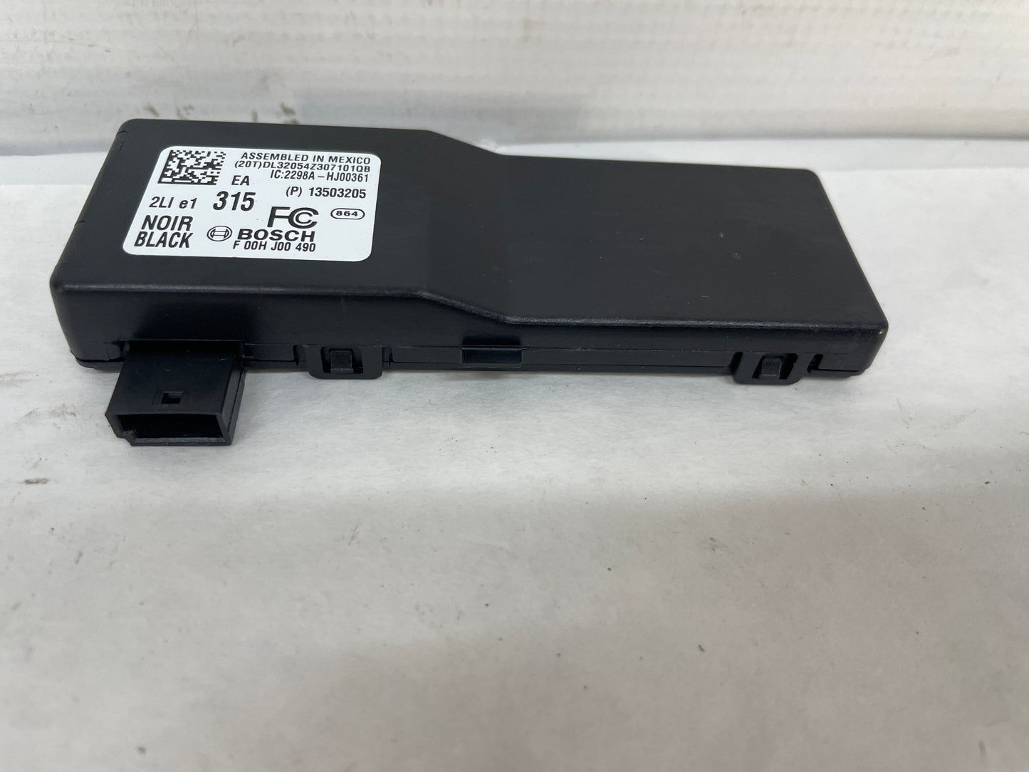 2013 Chevy Camaro ZL1 Remote Control Door Lock Receiver Theft Lock Keyless Entry OEM - Day's Parts Yard