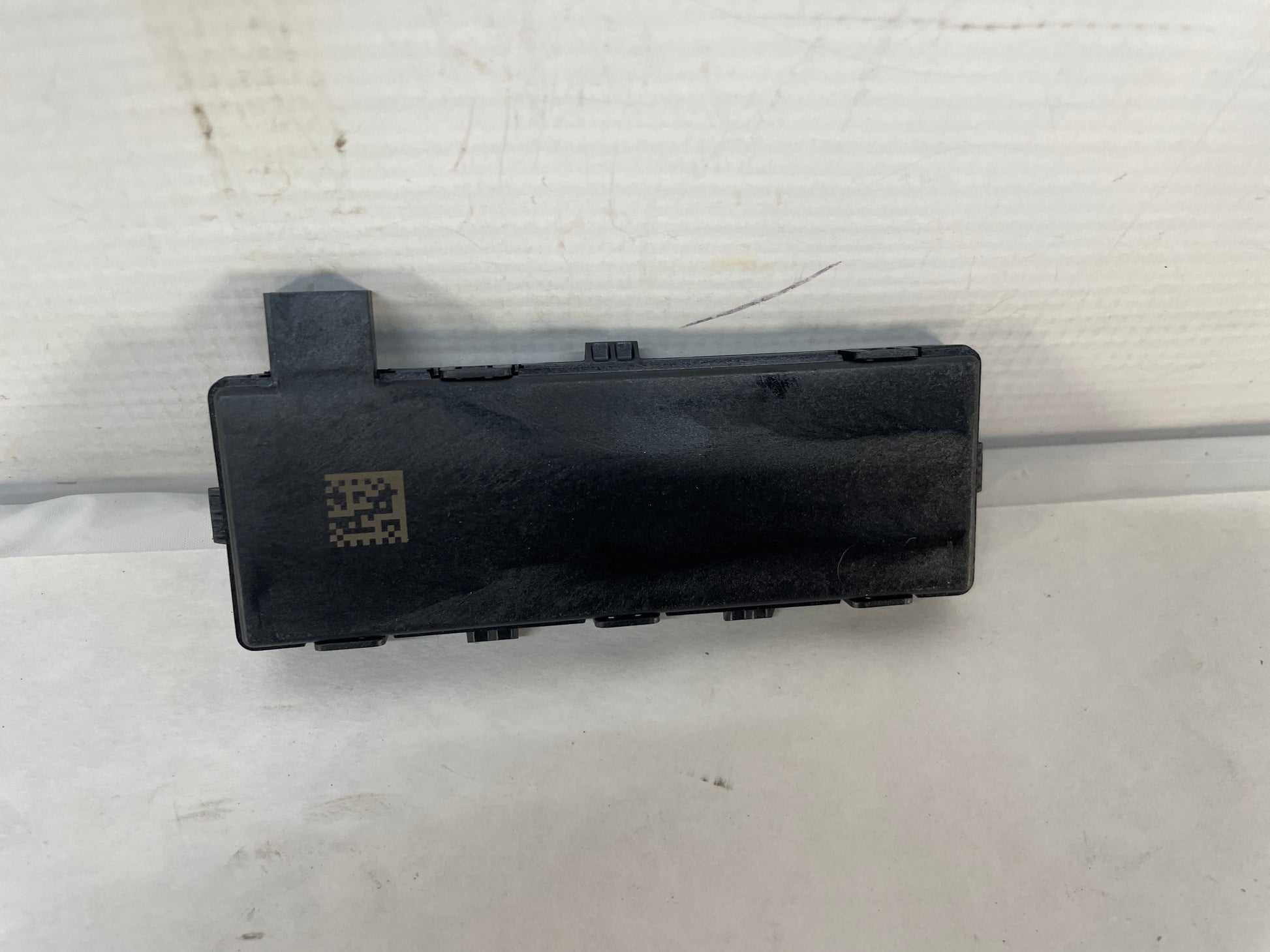 2013 Chevy Camaro ZL1 Remote Control Door Lock Receiver Theft Lock Keyless Entry OEM - Day's Parts Yard