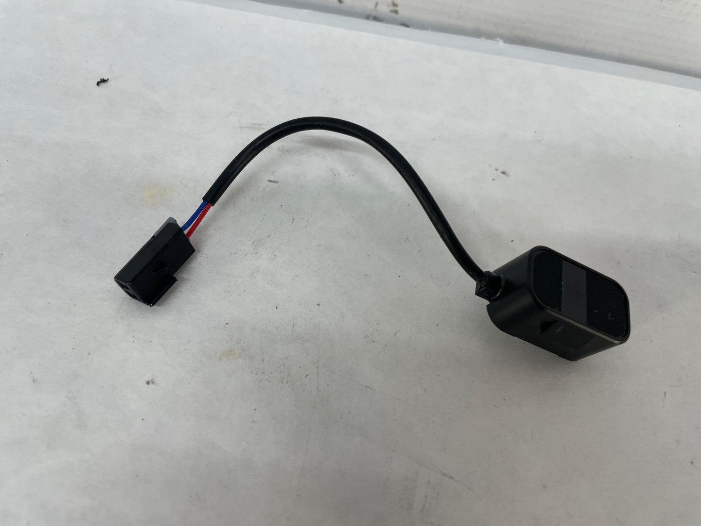 2013 Chevy Camaro ZL1 Headliner Head Liner Communications Navigation Microphone OEM - Day's Parts Yard