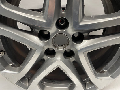 2017 Chevy SS Sedan Factory OEM Front Wheel 19x8.5 OEM