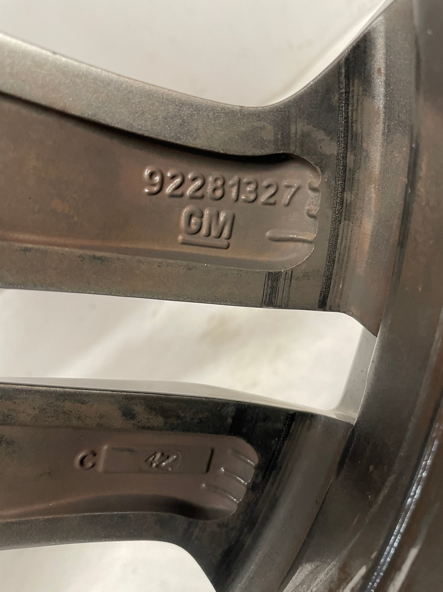 2017 Chevy SS Sedan Factory OEM Front Wheel 19x8.5 OEM