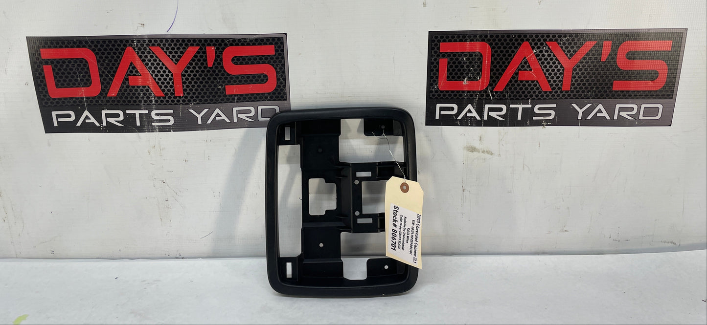 2013 Chevy Camaro ZL1 Overhead Console Dome Light Frame Retainer Plate OEM - Day's Parts Yard