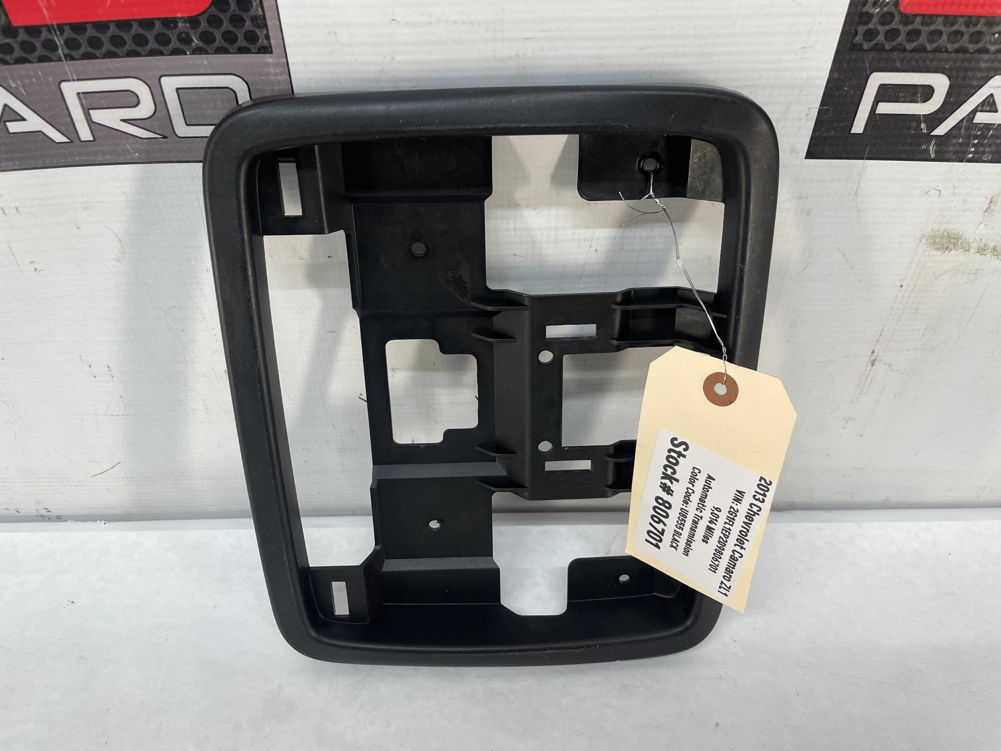 2013 Chevy Camaro ZL1 Overhead Console Dome Light Frame Retainer Plate OEM - Day's Parts Yard