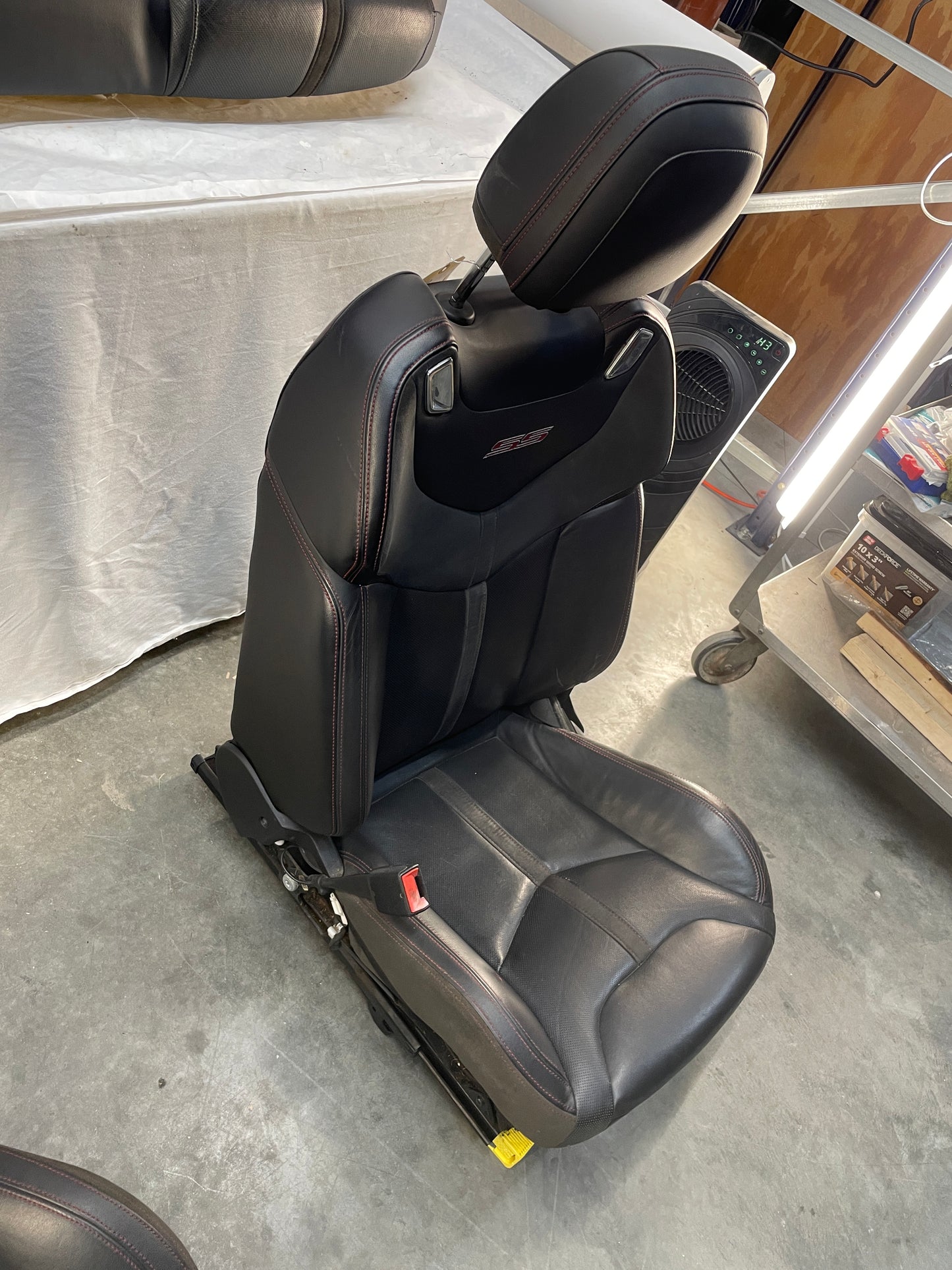 2015 Chevy SS Sedan Seats Fronts and Rears Black Leather Alcantara Suede OEM