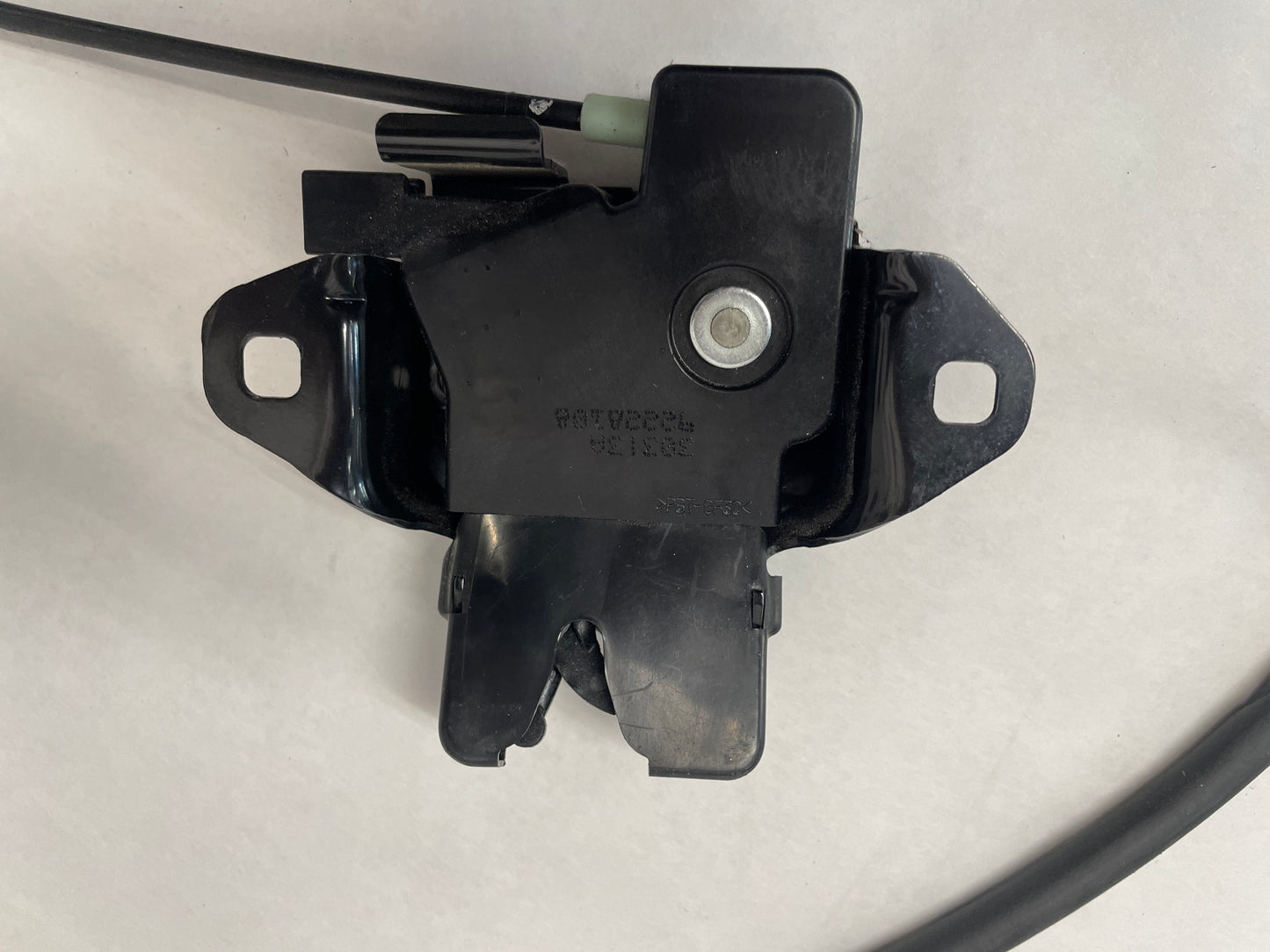 2014 Chevy SS Sedan Trunk Deck Lid Latch Actuator w/ Cable OEM - Day's Parts Yard