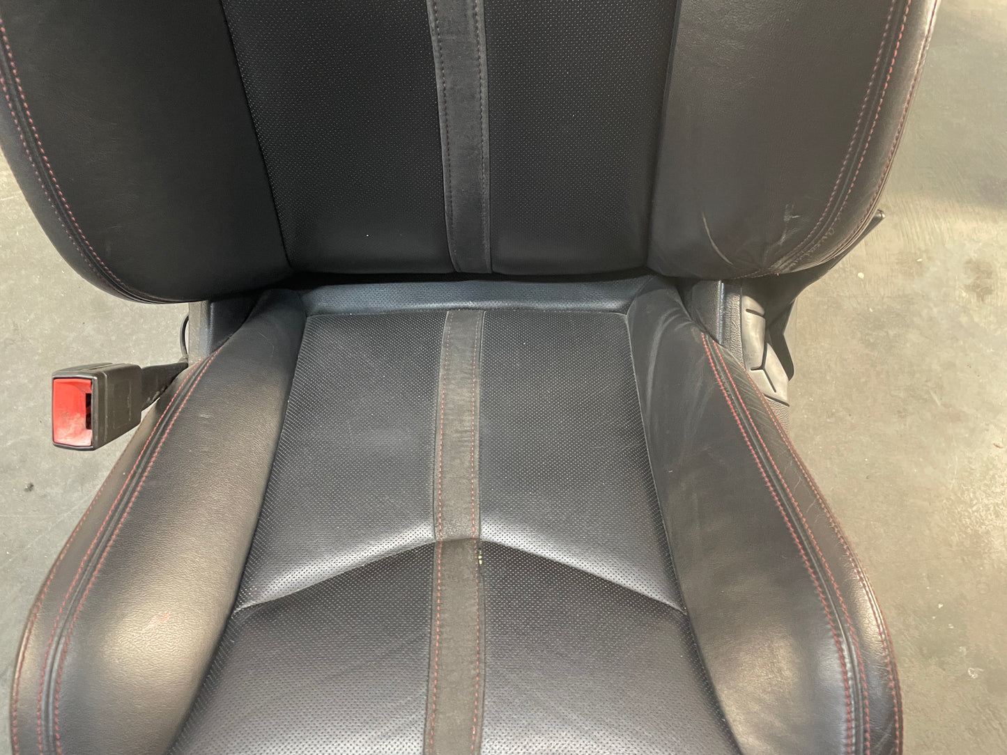 2015 Chevy SS Sedan Seats Fronts and Rears Black Leather Alcantara Suede OEM