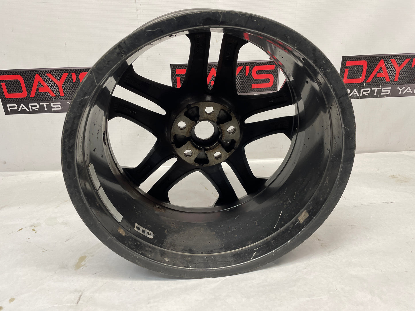 2017 Chevy SS Sedan Factory OEM Front Wheel 19x8.5 OEM
