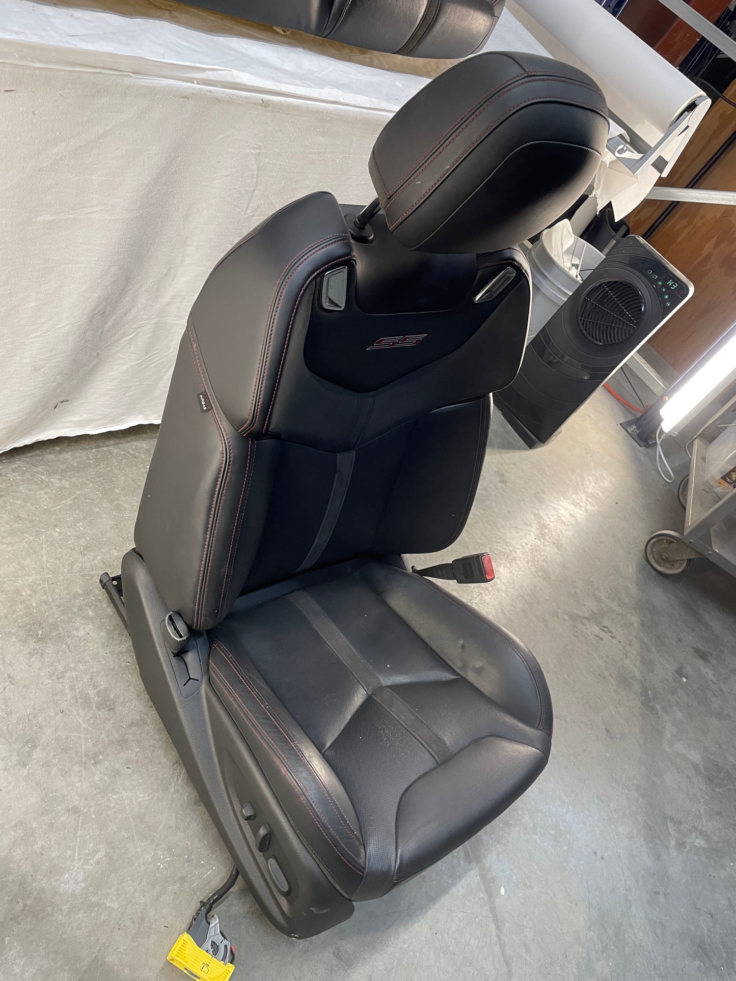 2015 Chevy SS Sedan Seats Fronts and Rears Black Leather Alcantara Suede OEM