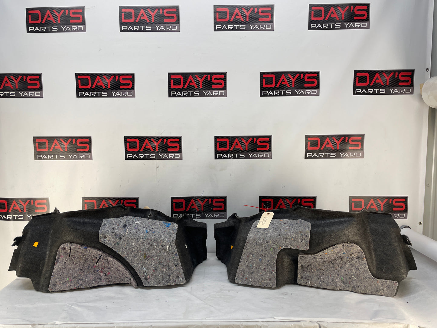 2013 Chevy Camaro ZL1 RH & LH Interior Quarter Panel Trunk Compartment Felt Carpet Liner OEM - Day's Parts Yard