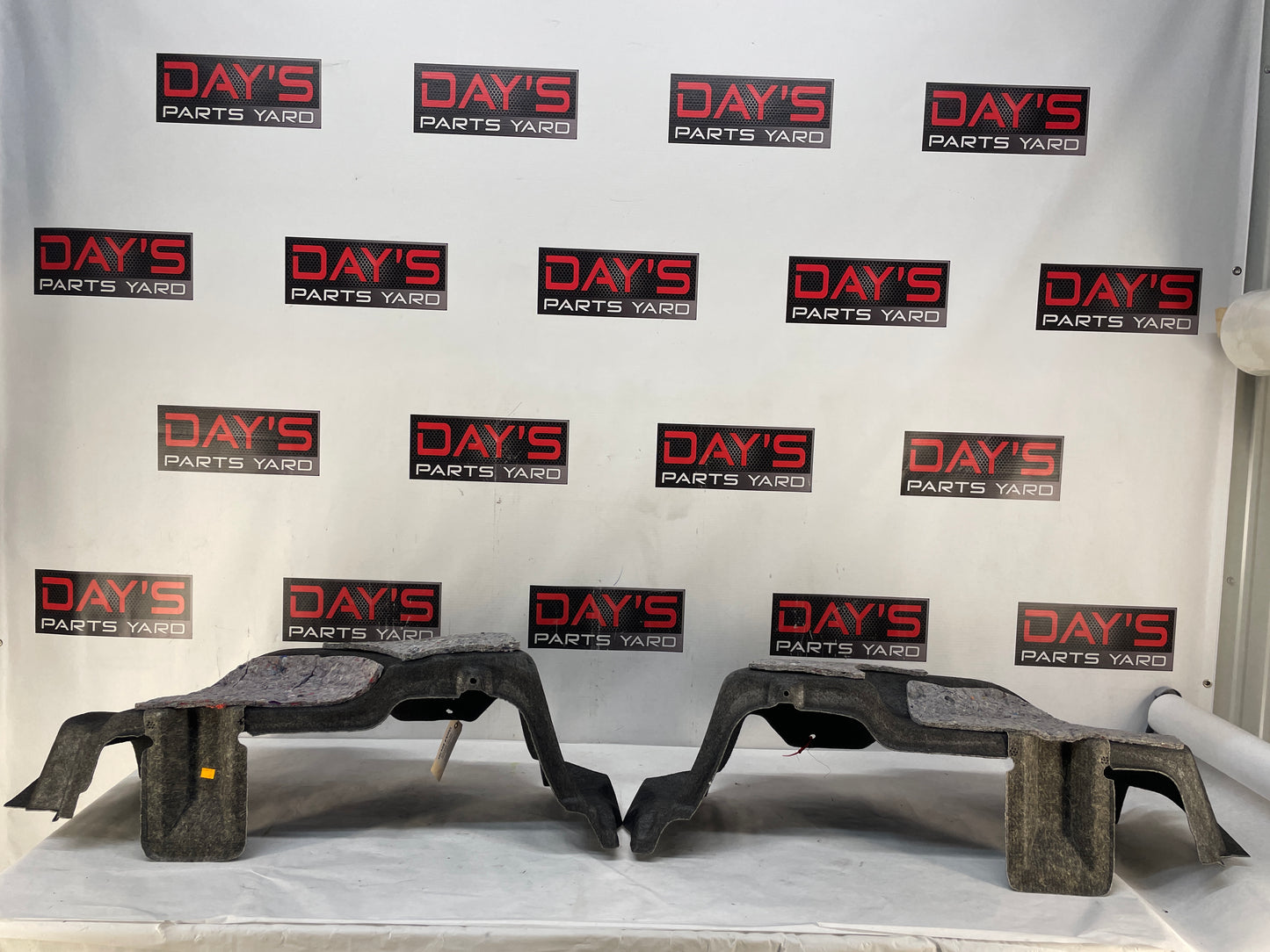 2013 Chevy Camaro ZL1 RH & LH Interior Quarter Panel Trunk Compartment Felt Carpet Liner OEM - Day's Parts Yard