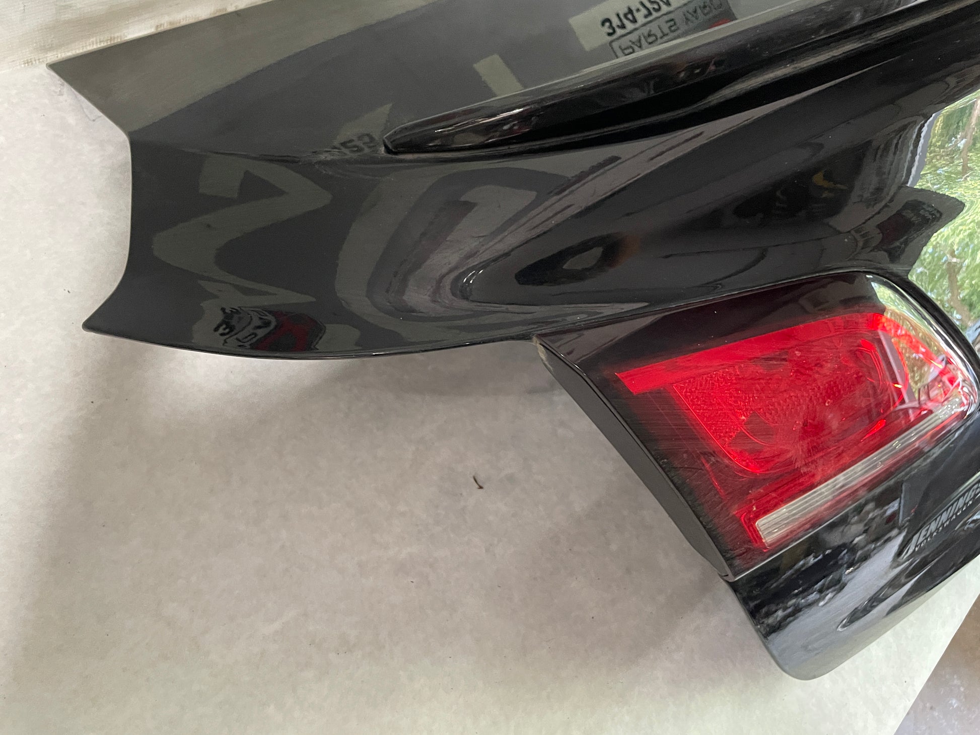2017 Chevy SS Sedan Trunk Deck Lid OEM - Day's Parts Yard