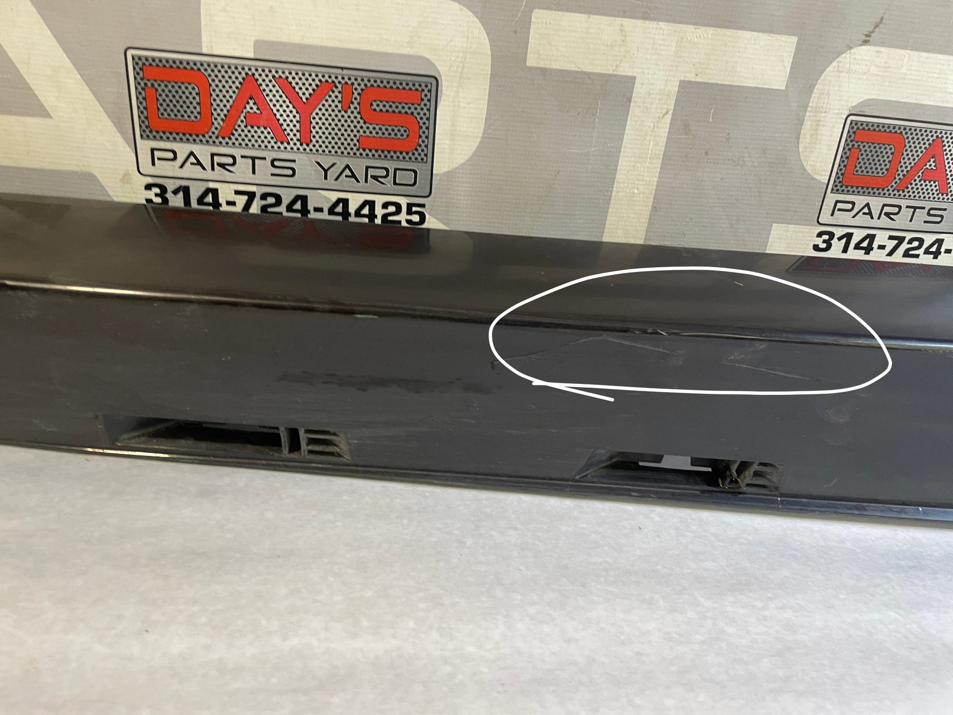 2014 Chevy SS Sedan LH Driver Rocker Molding Panel OEM - Day's Parts Yard