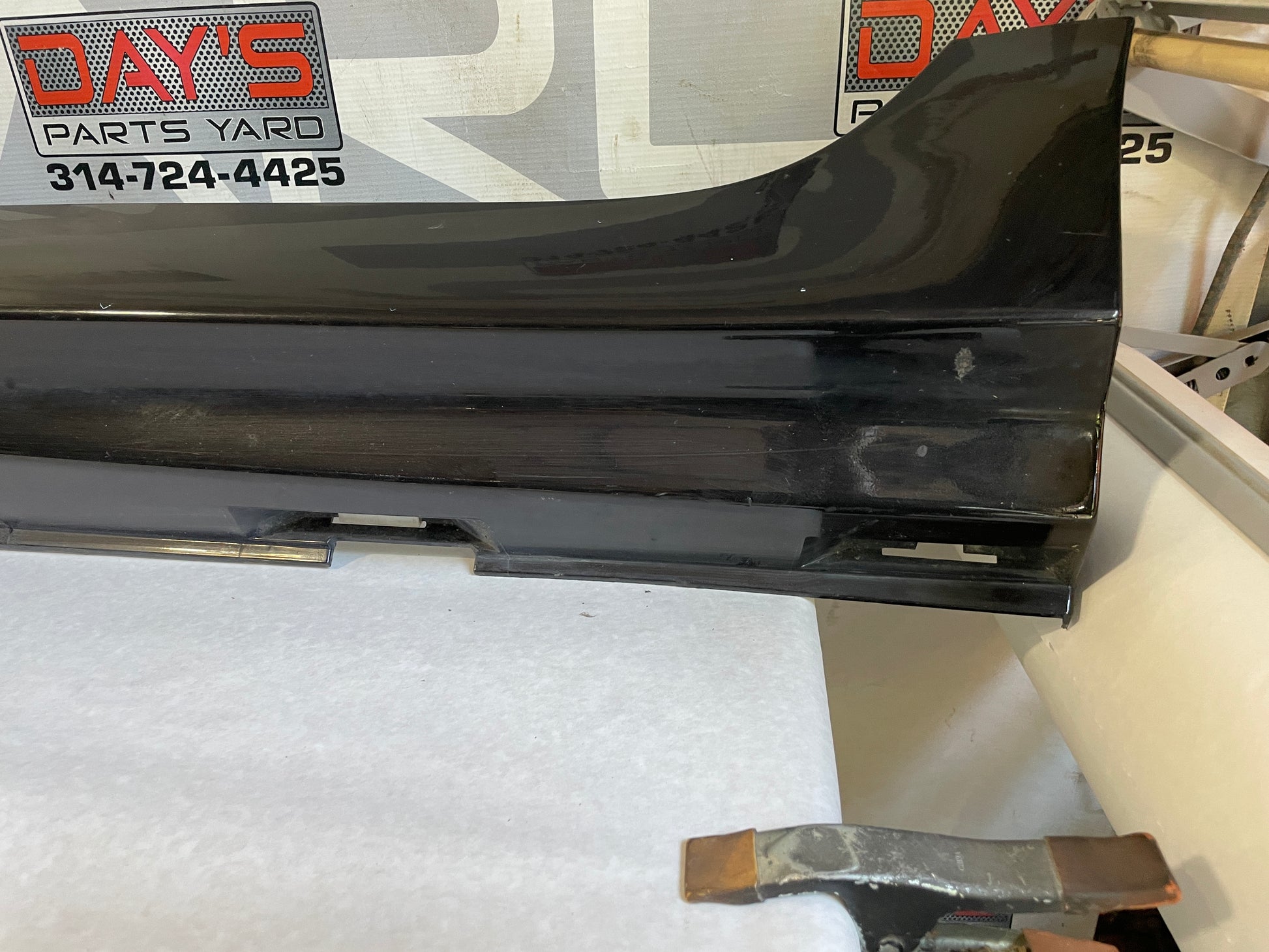 2014 Chevy SS Sedan LH Driver Rocker Molding Panel OEM - Day's Parts Yard