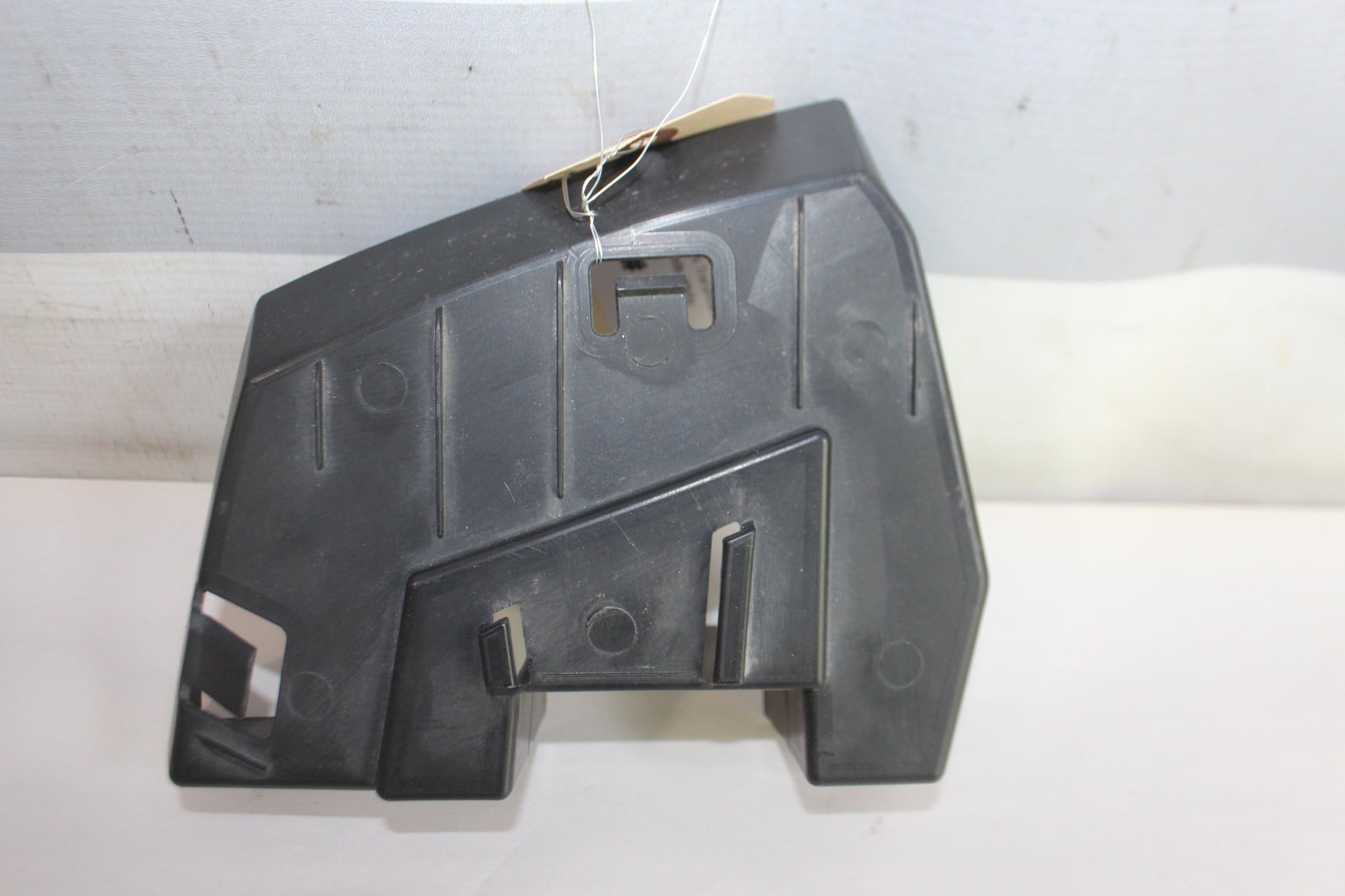 2019 Chevy Tahoe K1500 Premier RH Passenger Tail Light Bracket OEM - Day's Parts Yard