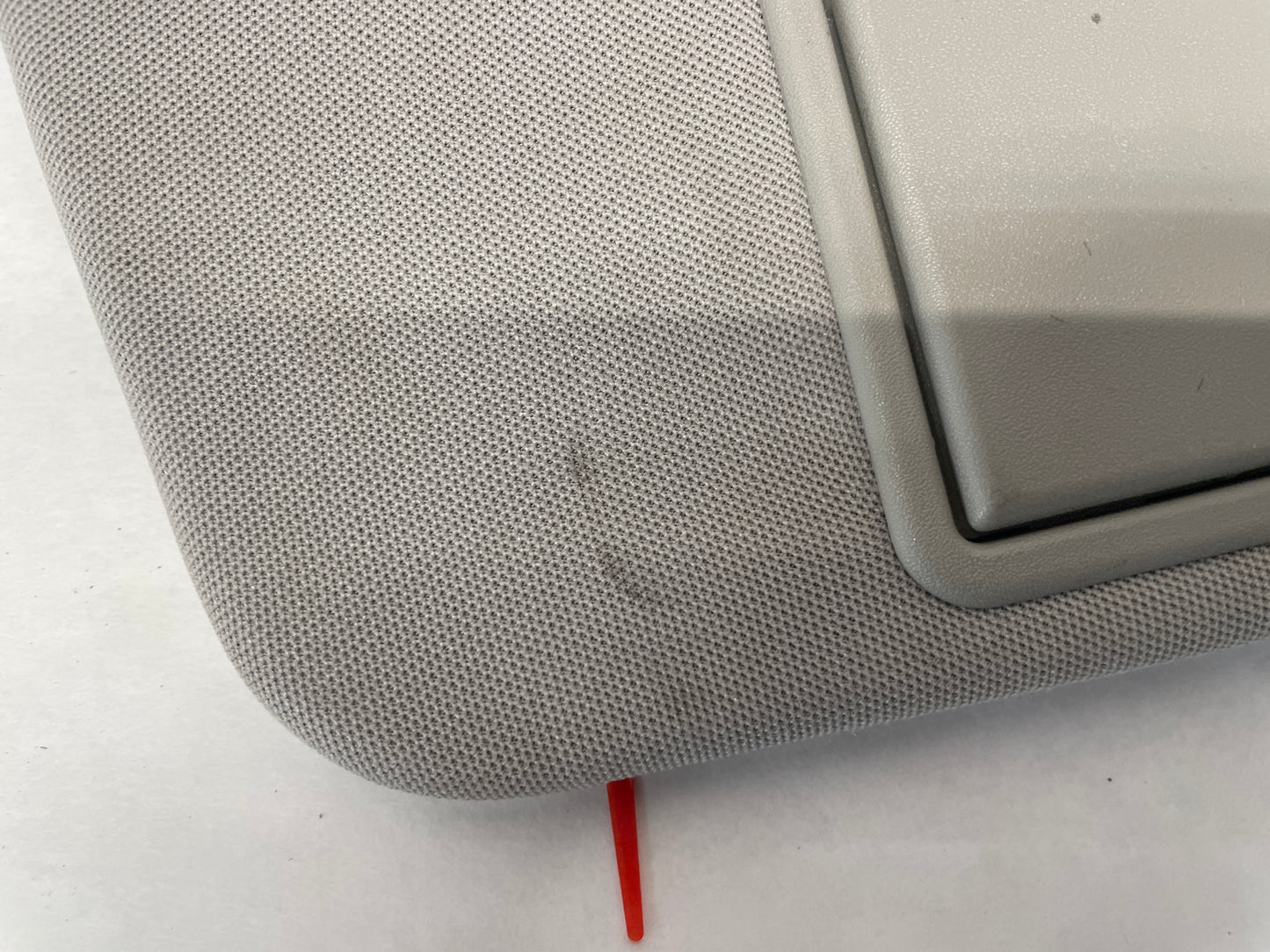 2014 Chevy SS Sedan RH Passenger Sun Visor Sunvisor w/ Clip OEM - Day's Parts Yard