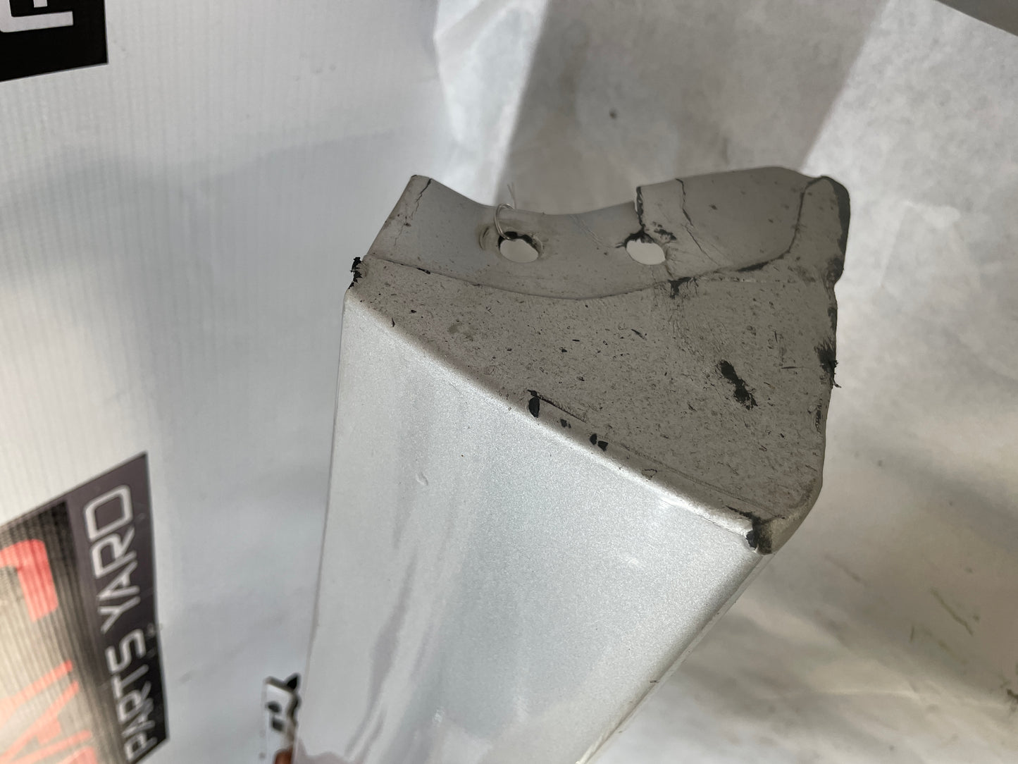 2015 Chevy SS Sedan RH Passenger Rocker Molding Side Skirt Panel Trim Silver OEM