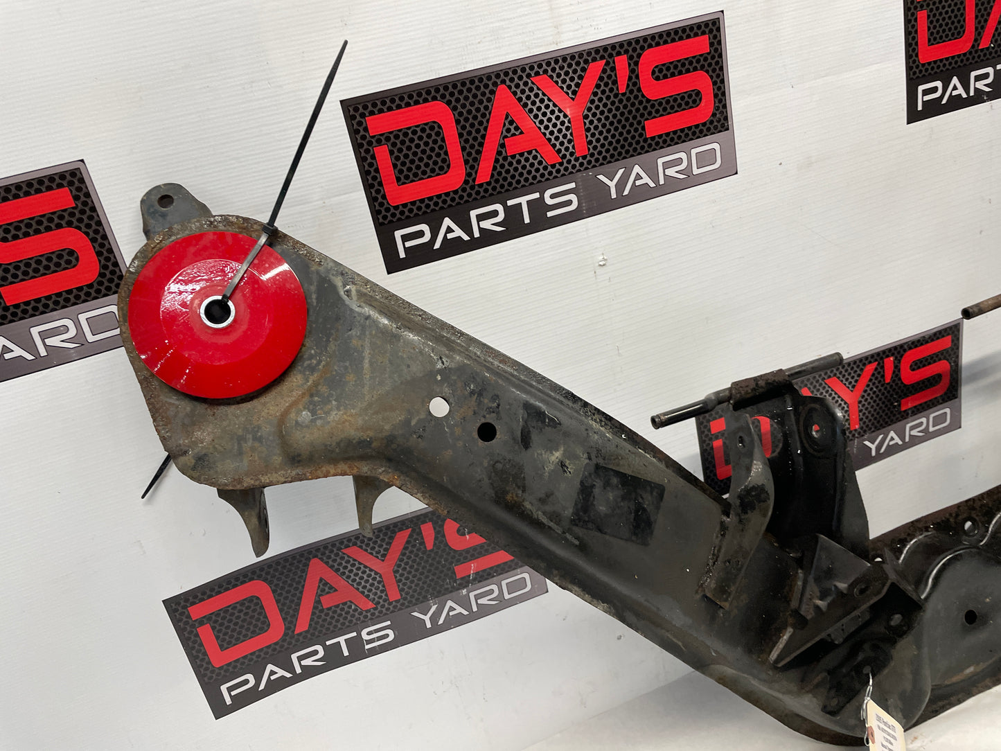 2005 Pontiac GTO Rear Suspension Sub Frame Cradle K Member OEM