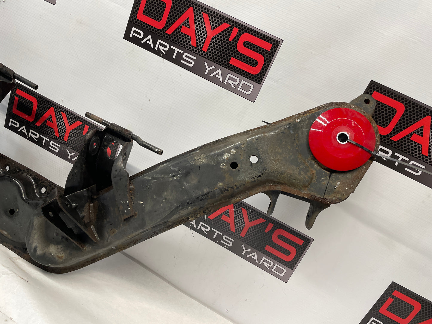 2005 Pontiac GTO Rear Suspension Sub Frame Cradle K Member OEM