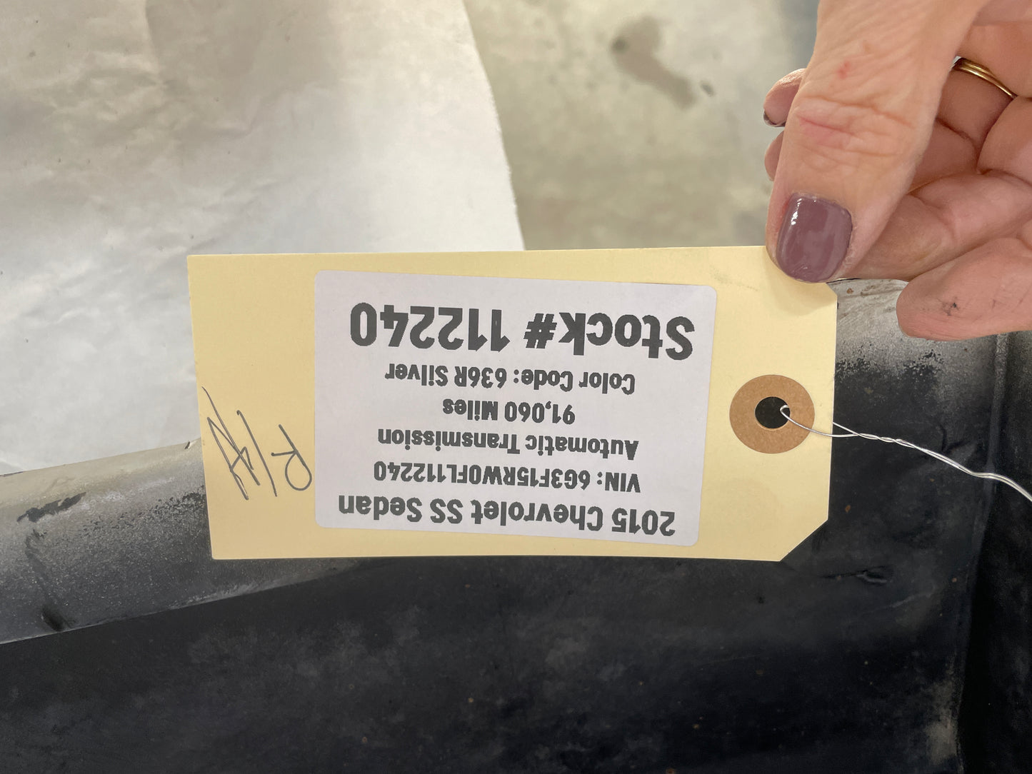 2015 Chevy SS Sedan RH Passenger Rocker Molding Side Skirt Panel Trim Silver OEM