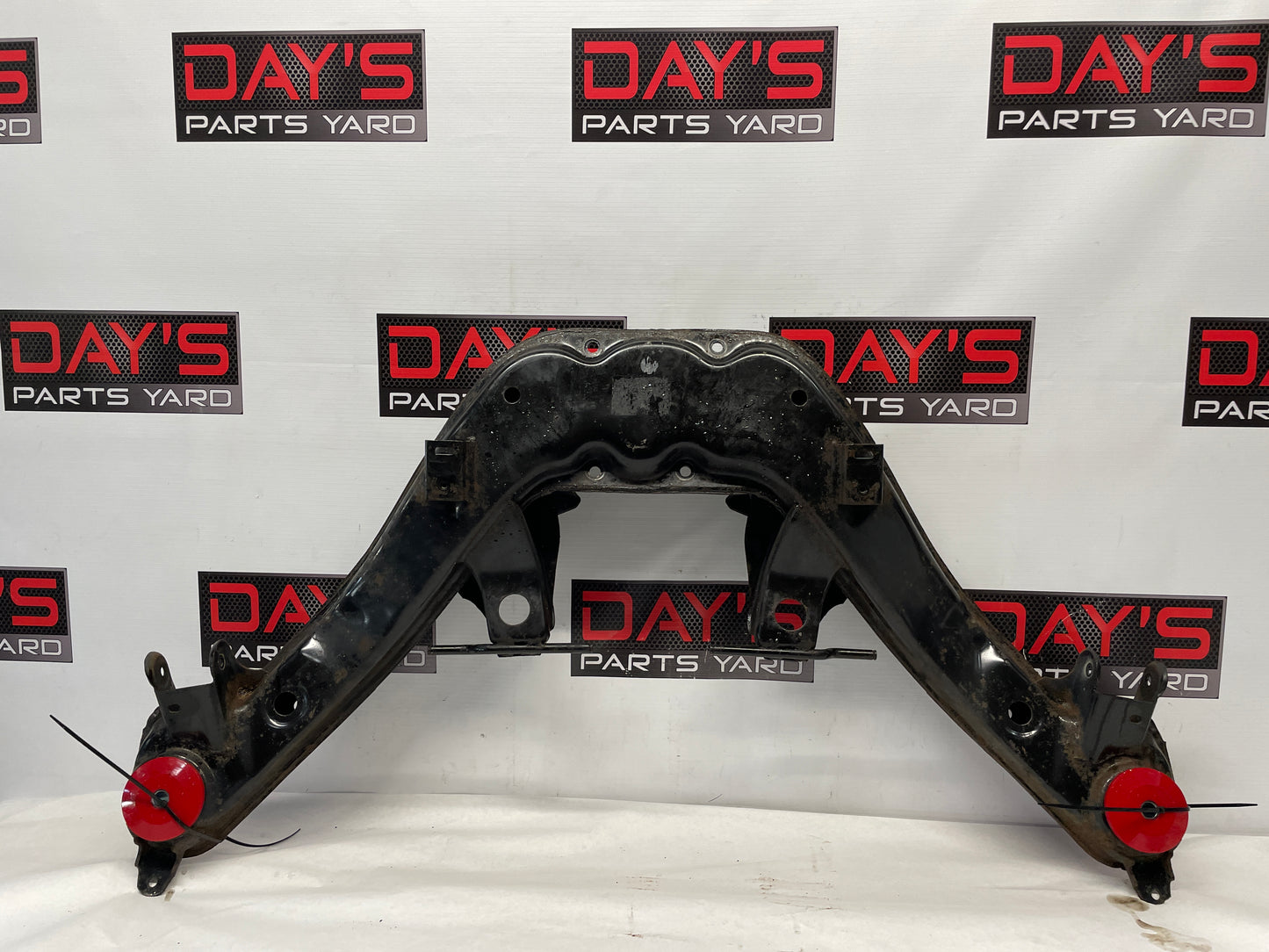 2005 Pontiac GTO Rear Suspension Sub Frame Cradle K Member OEM